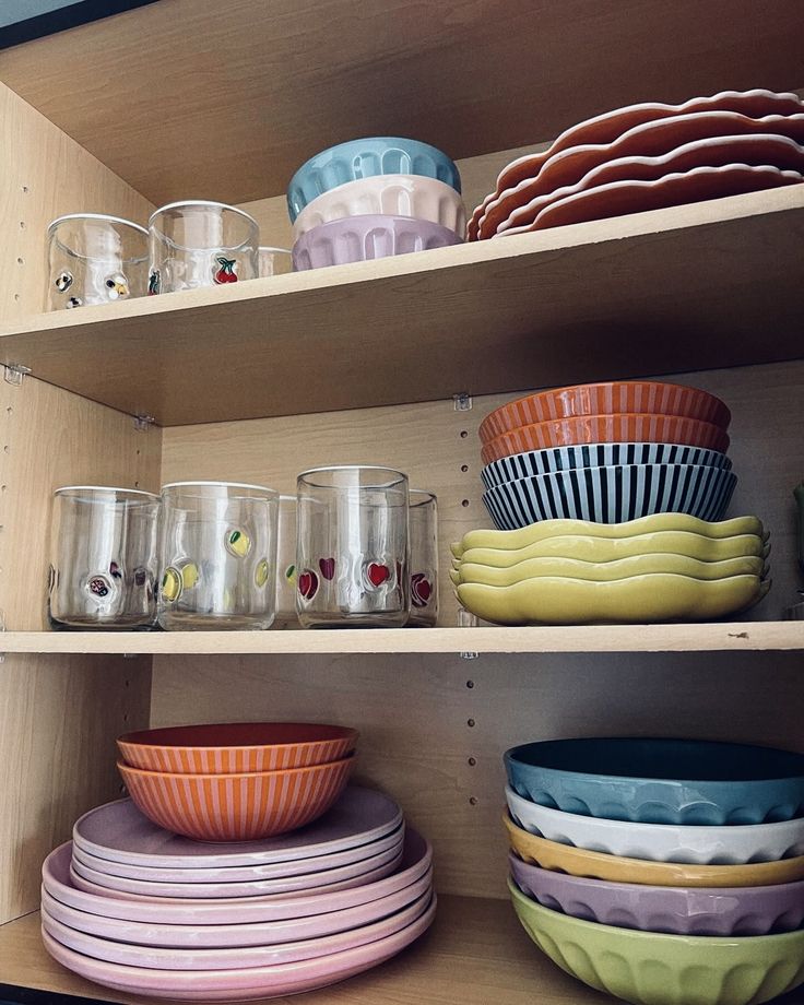 Dining tableware details